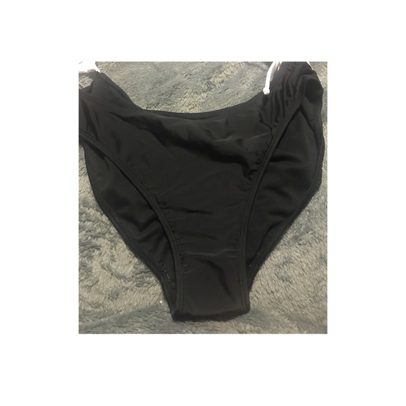 💜No boundaries 2 Piece swimsuit set - Picture 6 of 8